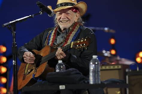 How to watch Willie Nelson’s 90th Birthday Celebration, where to stream ...