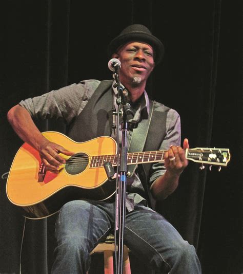 Keb’ Mo’ at The Shedd – Eugene Weekly