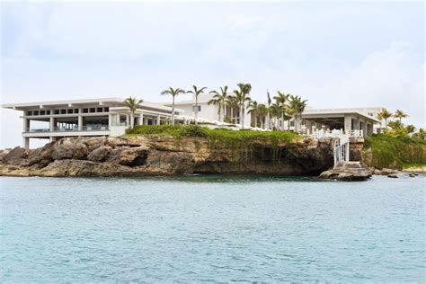 Beachfront at the Four Seasons | Anguilla | Exceptional Villas