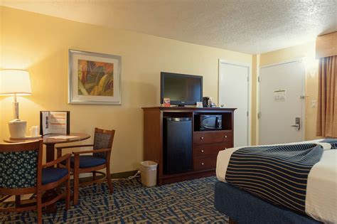 Best Western Cocoa Beach Hotel & Suites, FL - See Discounts