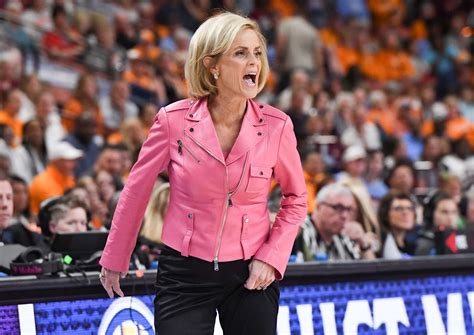 LSU: Kim Mulkey turned down South Carolina women's basketball coach job