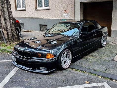 BMW E36 3-Series cabrio black slammed | E36 cabrio, Deutsche autos, Bmw oldtimer