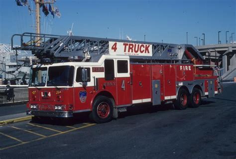 FDNY Ladder 4 Seagrave, 1989 - Photos - FDNY turns 150: Fire trucks ...