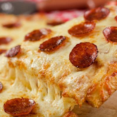 Cheesy Pepperoni Pizza Recipe