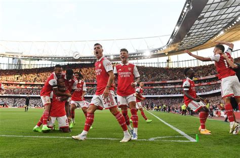 Arsenal Good, United Getting Better - Lessons Learned From The First 7 ...