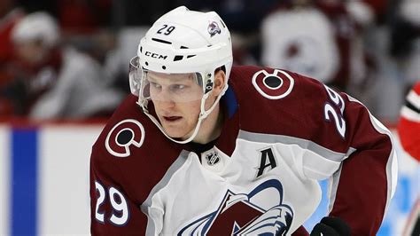 NHL Hart Trophy race: Nathan MacKinnon, Taylor Hall hold slim edge in ...