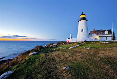 11 New England Lighthouses You Can Stay in Overnight