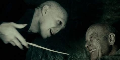 Grindelwald vs Voldemort: Which Dark Wizard Is More Powerful?