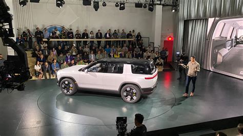 Rivian R2 will cost $45,000, have over 300 miles of range, 0-60 in under 3.0 seconds