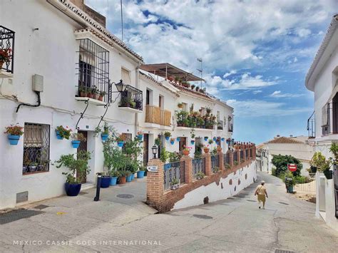 How to Visit Mijas Pueblo (Andalucia, Spain) in 2024