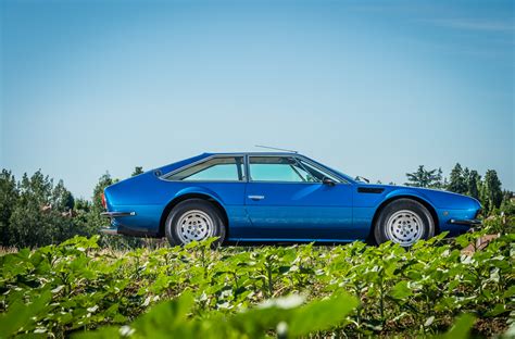 Lamborghini Jarama GT - The last Lamborghini with a V12 front engine