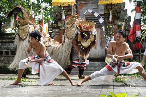 The Barong and The Kris Dance - Indonesia Travel