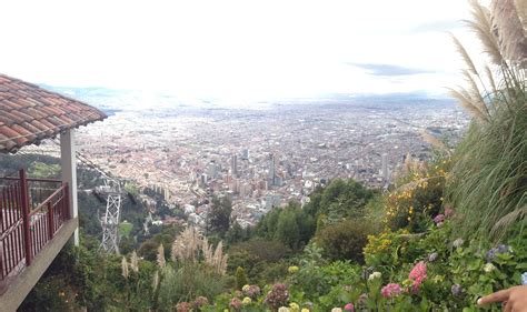 View from Monserrate down to Bogota .. Vista desde Monserrat a Bogota ...