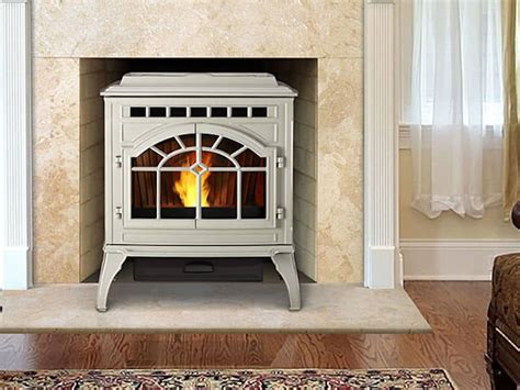 Quadra-Fire | Mount Vernon AE Pellet Stove - Top Hat Home Comfort Services