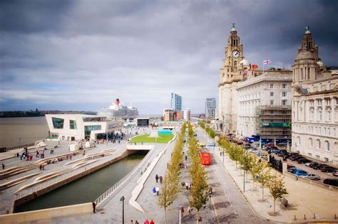 Liverpool Waterfront at the Pier | Liverpool waterfront, Ferry building ...