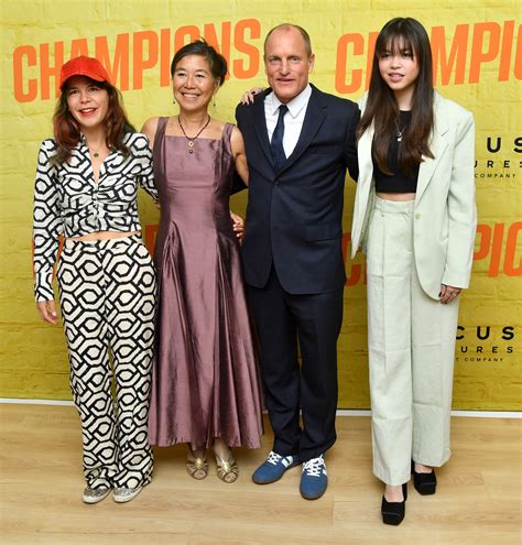 Woody Harrelson hits red carpet with wife and daughters