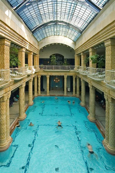 Gellert Bath - Baths Budapest