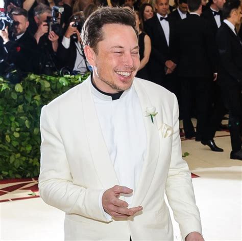 Elon Musk Spotted Partying In Los Cabos While On Vacation - The Cabo Sun