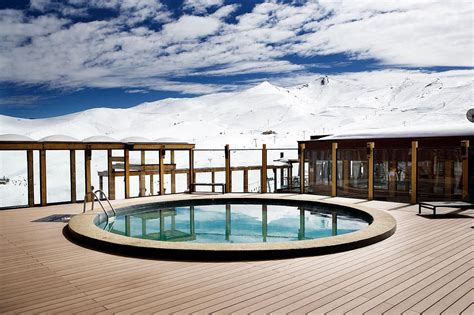 Valle Nevado - Puerta del Sol Hotel, Chile ski center