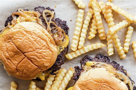 Bun B's Houston smashburger pop-up Trill Burgers is back