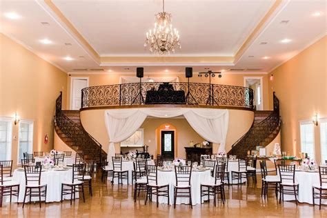 Live Oak Reception Hall - Oak Tree Manor WeddingsOak Tree Manor Weddings