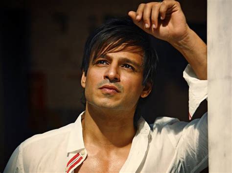 Vivek Oberoi recalls first day of shoot with Sanjay Dutt for Shootout At Lokhandwala; also ...