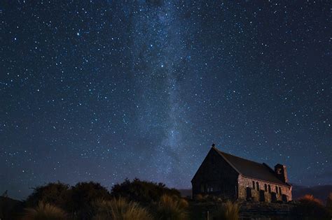 Stargazing: Lake Tekapo, New Zealand | Asia Dreams