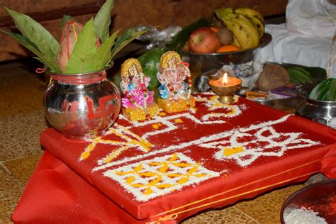 Laxmi Puja Decoration Ideas At Home