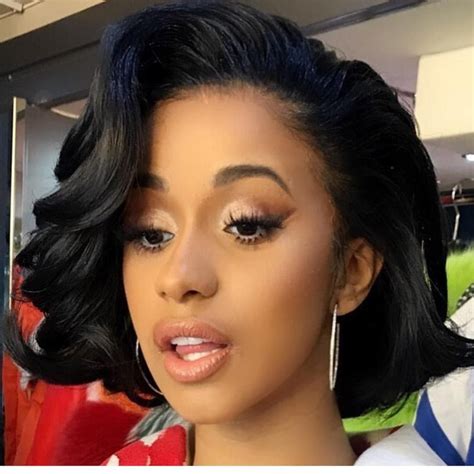 😍 #makeupbyerikalapearl hair laid by @tokyostylez 😍 @iamcardib | Cardi b hairstyles, Cardi b ...