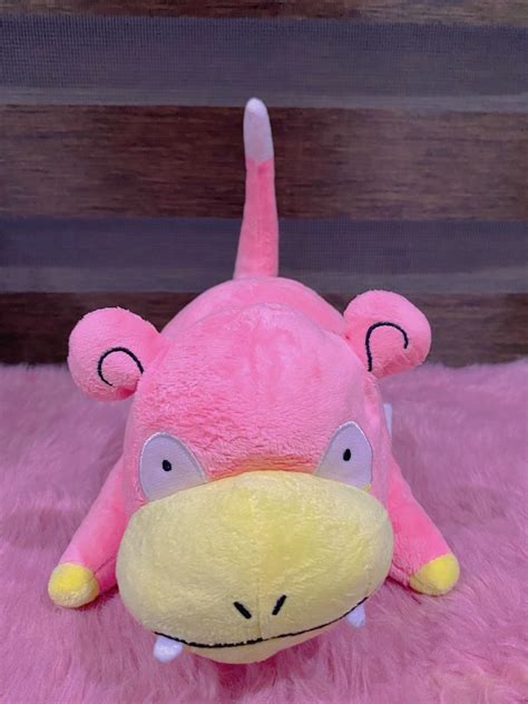 Slowpoke Plush, Hobbies & Toys, Toys & Games on Carousell