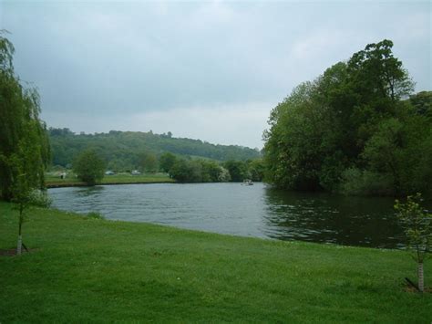 The River Thames, Runnymede © Ray Stanton :: Geograph Britain and Ireland