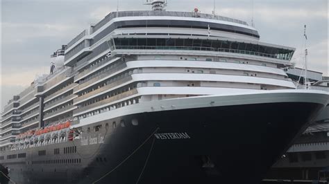 [Holland America] MS Westerdam departing Singapore, 2/3/2023 - YouTube