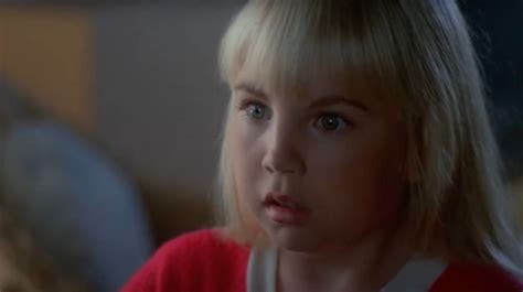 "Poltergeist III" Director Was Forced Finish Film After Child Star's Death