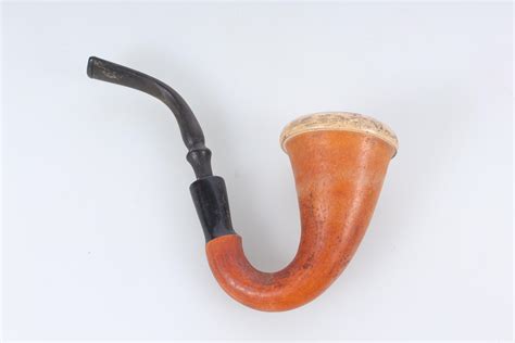 Lot - Calabash Pipe