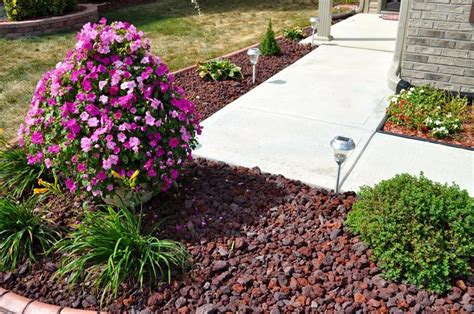 Lava Rock Landscaping Has Both Positive And Negative Aspects ...