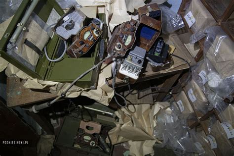 Photographer Finds Abandoned Cold War Nuclear Fallout Shelter | PetaPixel