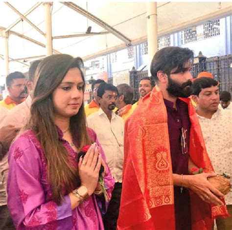 Amit thackeray with wife mitali visit sai baba temple in shirdi