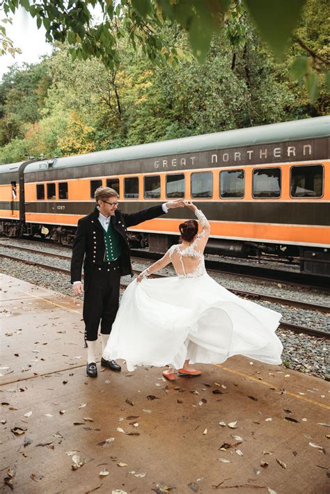 All Aboard for a Train Wedding! | Keyed Up Events