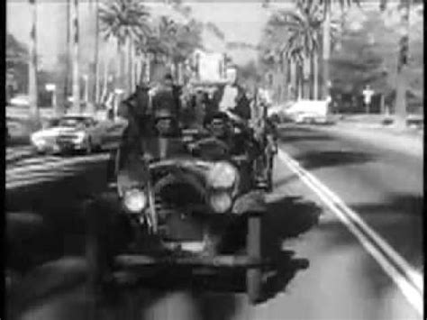 The Original Beverly Hillbillies Theme Song - YouTube