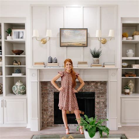 HGTV's Newest Star is a Redheaded Dallas Dynamo Who Doesn't Make ...