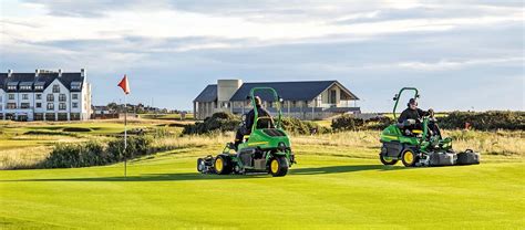 Golf Course Equipment | John Deere UK