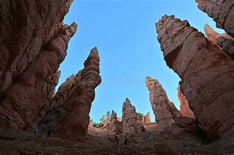 Towering Hoodoo Rock Formations of Bryce Canyon. Stock Photo - Image of blue, nature: 153688086