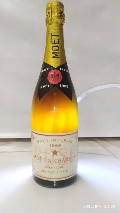 1969 Moët et Chandon, Brut Impériale - Champagne Rosé - 1 - Catawiki