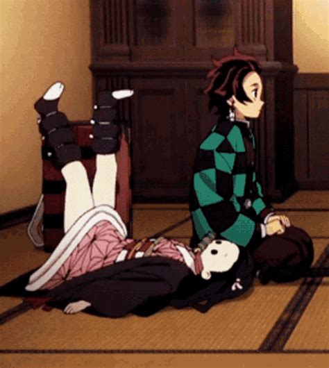 Nezuko Tanjiro GIF - Nezuko Tanjiro - GIF 탐색 및 공유