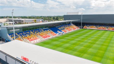 York's long-delayed 8,000-seat stadium completed - BBC News