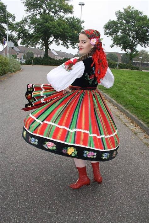 Pin by Nanusia Wolowski on Polish Folk Costumes Part 1 | Folk costume ...