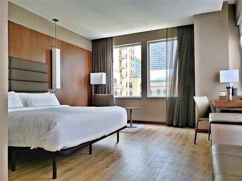 AC HOTEL BY MARRIOTT DALLAS DOWNTOWN $103 ($̶1̶1̶4̶) - Updated 2021 ...