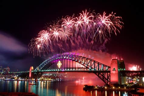 New Years Eve Sydney Fireworks Harbour Bridge NSW 161114110454001 ...