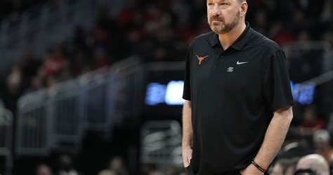 Former Texas HC Chris Beard's Domestic Violence Charge Dropped by ...