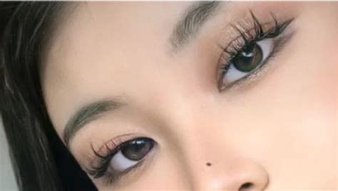 Tips Memilih Eyelash Extension yang Sesuai Bentuk Muka Kamu | Journal ...